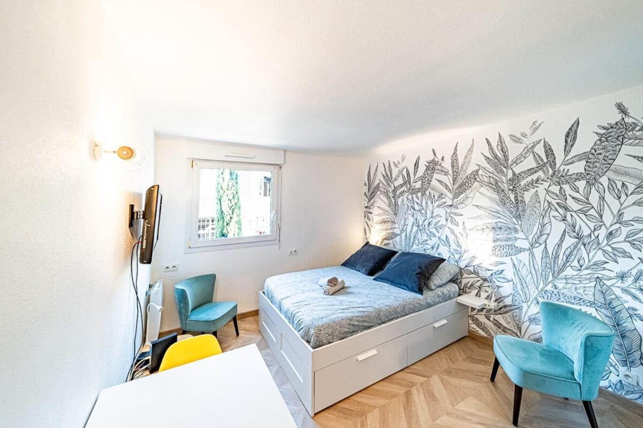 Le Petit Million- Joli Studio Renove-Flachet Вийёрбан Экстерьер фото